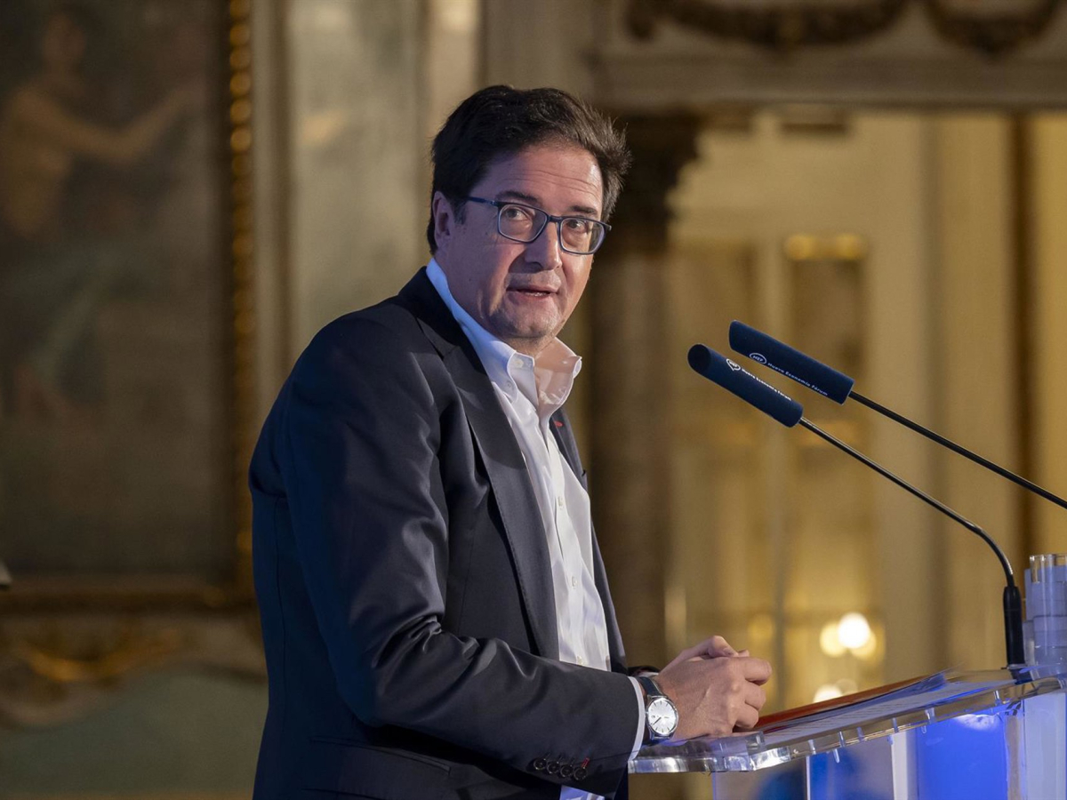 El secretario general del PSOE-M y ministro para la Transformación Digital y de la Función Pública, Óscar López. Alberto Ortega - Europa Press