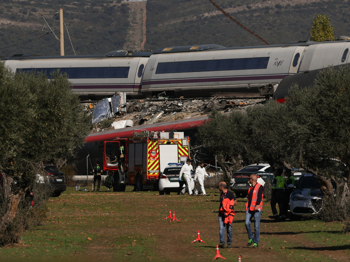 EuropaPress 7874791 agentes servicios emergencias trabajan lugar hechos 28 octubre 2026 urda