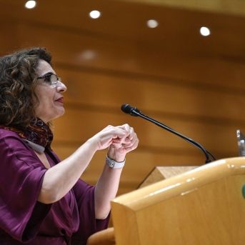 El PP lleva al Senado la división del PSOE y Unidas Podemos