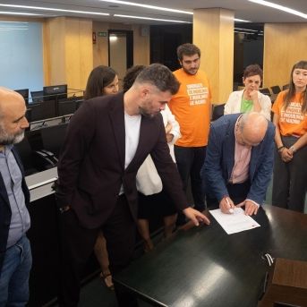 El Sindicato de Inquilinas presenta una Proposición de ley para la regulación de los alquileres de temporada