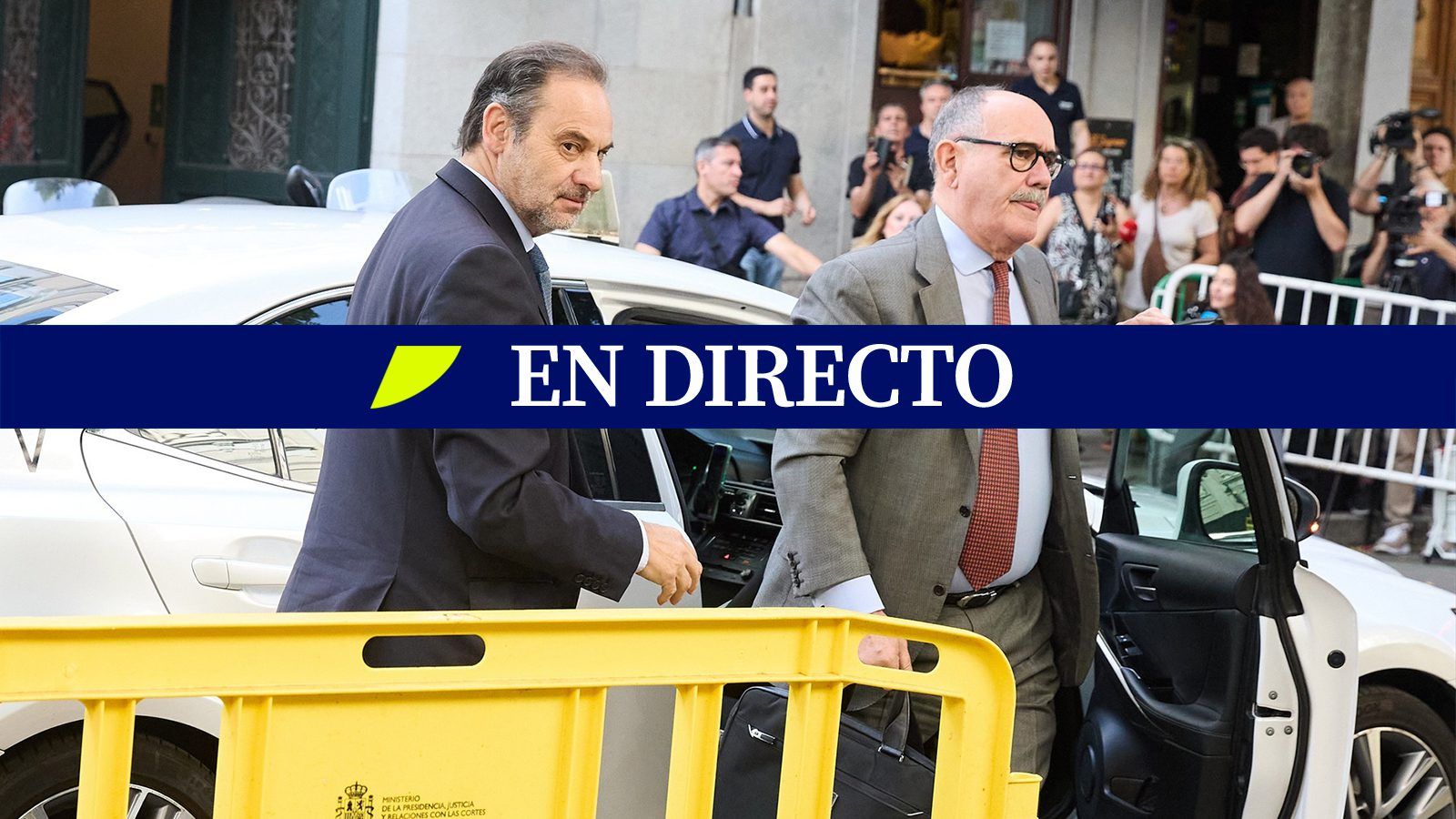 franja-azul-estrecha