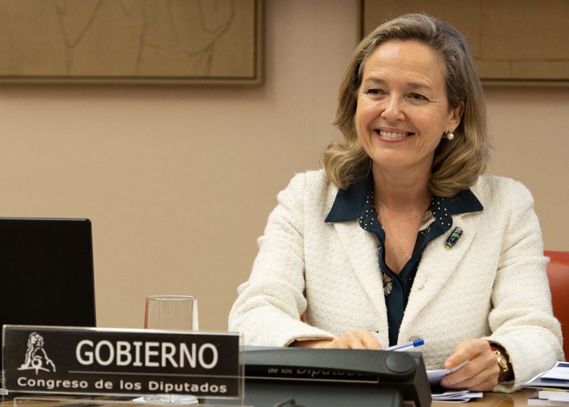 La vicepresidenta primera del Gobierno y ministra de Asuntos Económicos, Nadia Calviño,  en comparecencia ante la Comisión Mixta para la Unión Europea | CONGRESO