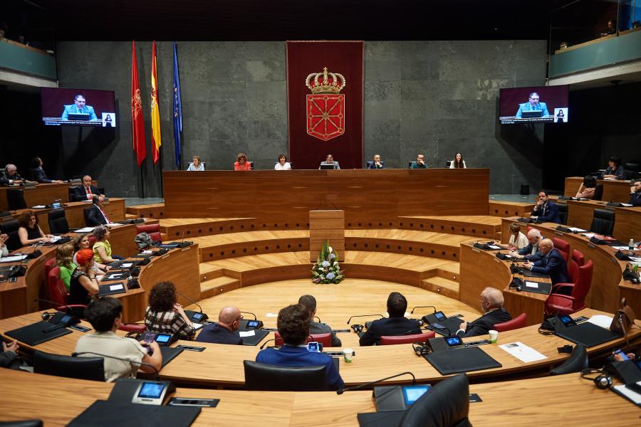 Constitución del Parlamento Foral de Navarra en su XI Legislatura | PARLAMENTO FORAL DE NAVARRA