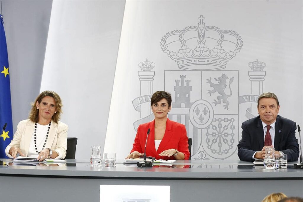 Imagen de archivo de una rueda de prensa posterior al Consejo de Ministros