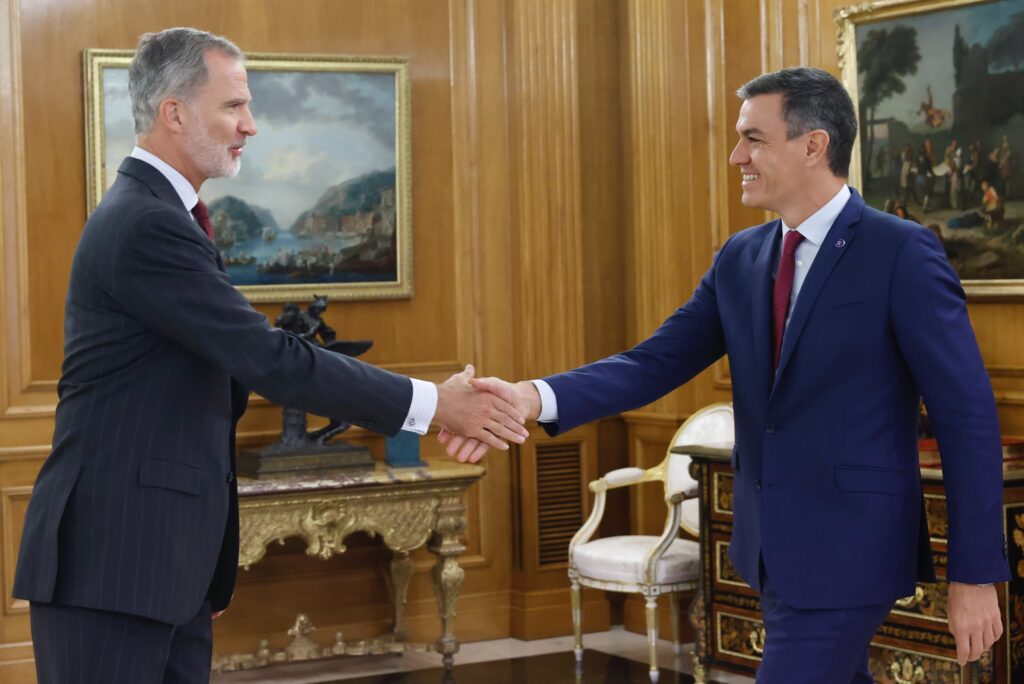 Felipe VI recibe a Pedro Sánchez en el marco de la ronda de contactos. Fuente Casa Real