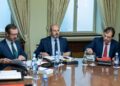 De izquierda a derecha, el vicepresidente primero del Senado, Javier Maroto; el presidente, Pedro Rollán; y el vicepresidente segundo, Guillermo Fernández Vara, durante una reunión de la Mesa de la Cámara el 7 de noviembre de 2023| SENADO