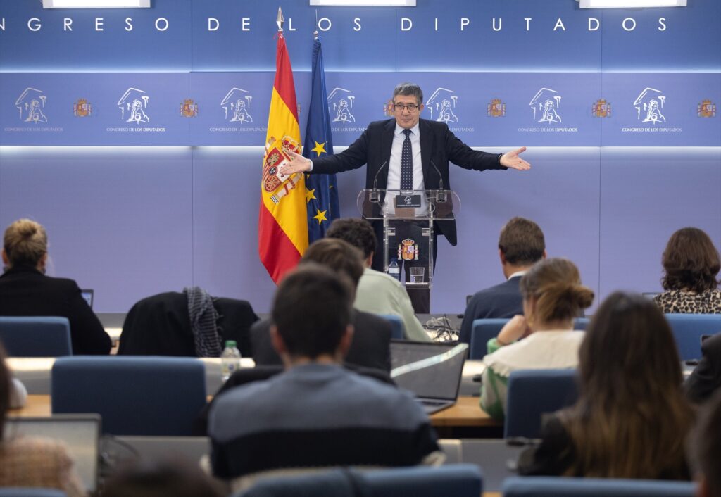 El portavoz del PSOE en el Congreso, Patxi López, durante una rueda de prensa posterior a la Junta de Portavoces, a 27 de febrero de 2024, en Madrid (España) | EDUARDO PARRA (EUROPA PRESS).