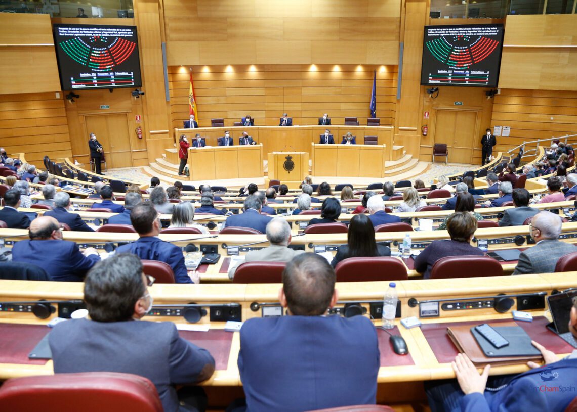 Votación en el Pleno del Senado en una sesión celebrada el 18 de noviembre de 2021 | SENADO