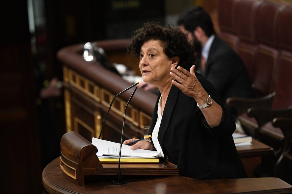 La diputada de ERC Pilar Vallugera durante una sesión plenaria, en el Congreso de los Diputados | FERNANDO SÁNCHEZ (EUROPA PRESS).