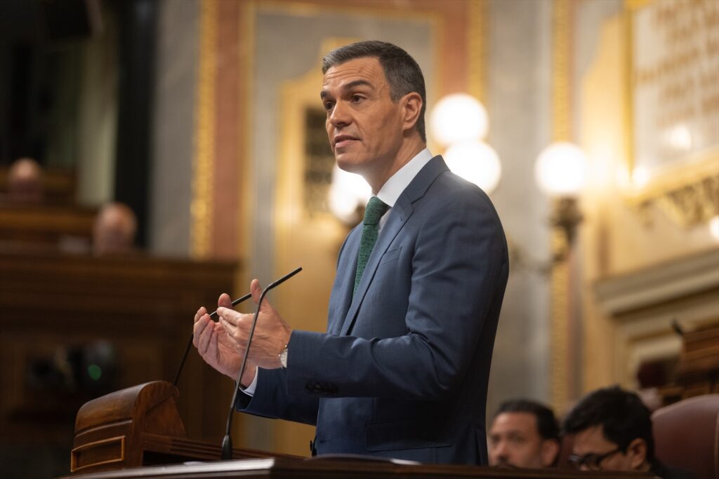 El presidente del Gobierno, Pedro Sánchez, comparece durante una sesión extraordinaria en el Congreso de los Diputados | EDUARDO PARRA (EUROPA PRESS).