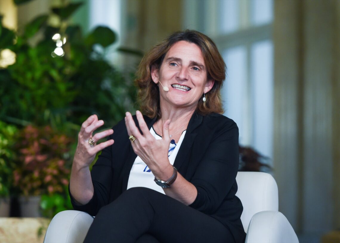 Imagen de archivo de la vicepresidenta tercera y ministra para la Transición Ecológica y el Reto Demográfico, Teresa Ribera | GUSTAVO VALIENTE (EUROPA PRESS).