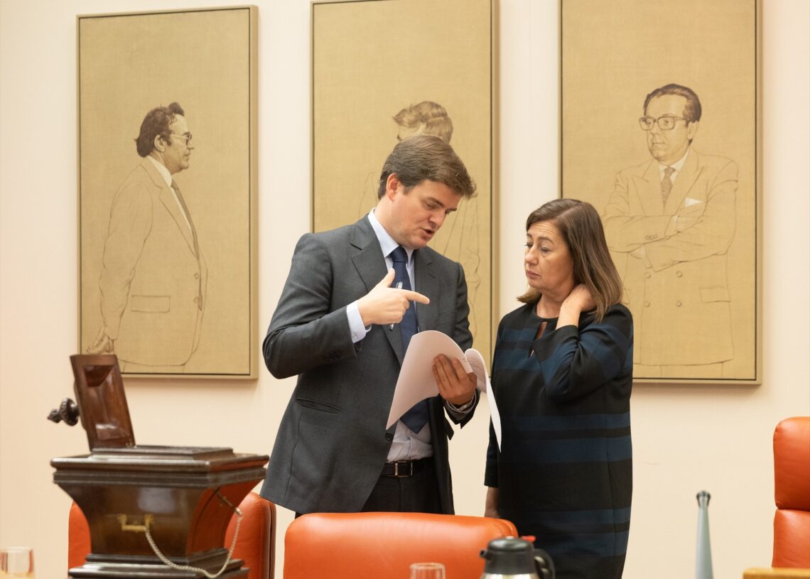 La presidenta del Congreso, Francina Armengol, durante una sesión constitutiva de la Diputación Permanente, en el Congreso de los Diputados, a 21 de noviembre de 2023, en Madrid (España). 

Eduardo Parra / Europa Press