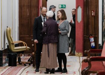 (Foto de ARCHIVO)
(I-D) El vicepresidente primero de la Mesa del Congreso, Alfonso Rodríguez Gómez de Celis; la secretaria segunda de la Mesa del Congreso, Isaura Leal y la presidenta del Congreso, Francina Armengol, a su llegada a una reunión de la Mesa del Congreso de los Diputados, a 11 de febrero de 2025, en Madrid (España).

Carlos Luján / Europa Press
11 FEBRERO 2025;MESA;CONGRESO;DIPUTADOS
11/2/2025