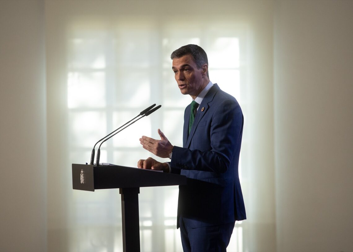 (Foto de ARCHIVO)
El presidente del Gobierno, Pedro Sánchez, durante una rueda de prensa posterior a la reunión del Consejo de Ministros, a 23 de diciembre de 2024 | ALEJANDRO MARTÍNEZ (EP)