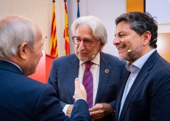 David Córdova, editor y fundador de Demócrata y Josep Sánchez Llibre, presidente de Foment