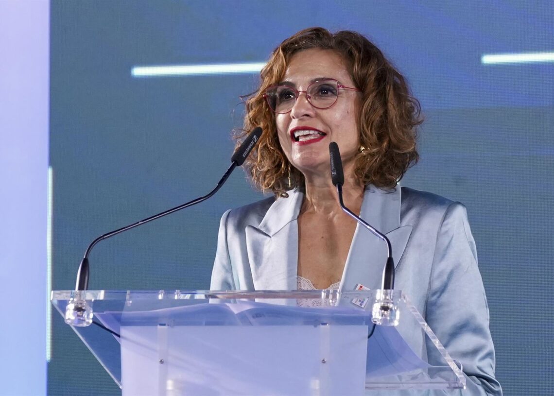 La vicepresidenta primera del Gobierno y ministra de Hacienda, María Jesús MonteroMaría José López - Europa Press