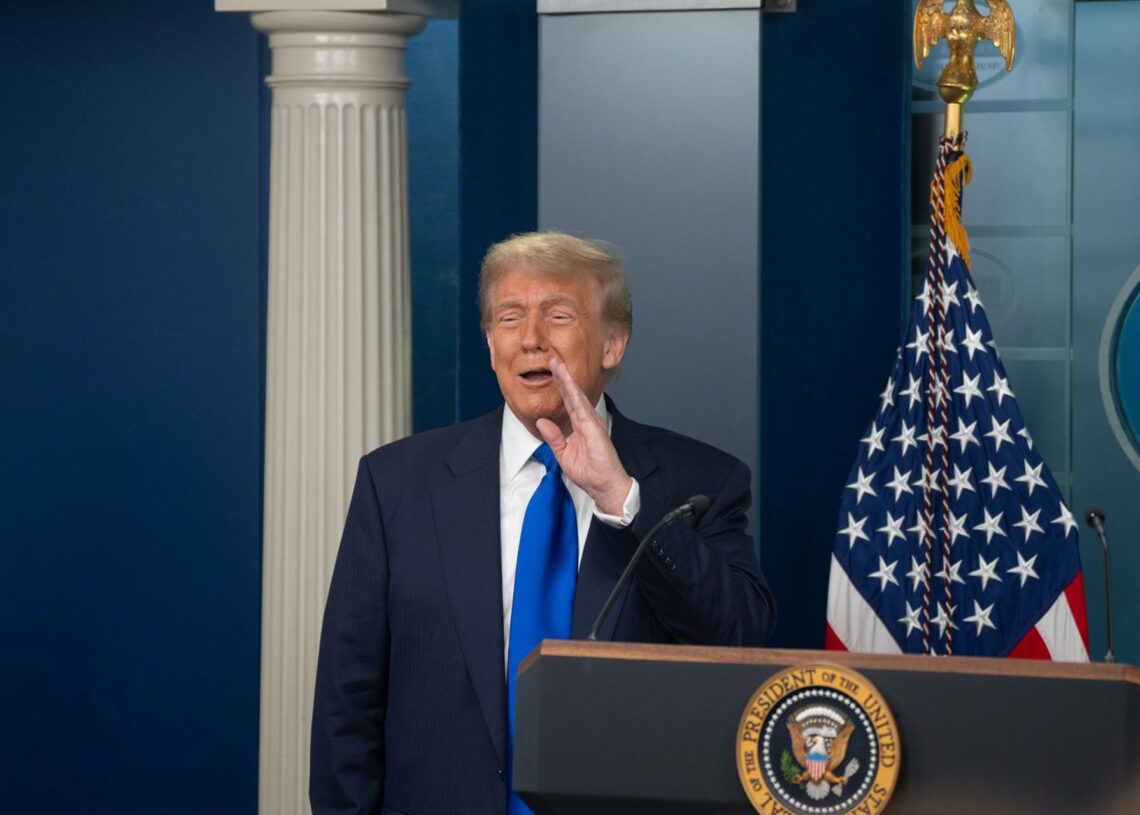 27 June 2025, US, Washington: US President Donald Trump speaks during a briefing in the White House Press Gallery to discuss the Supreme Court's ruling on nationwide injunctions. Photo: Andrew Leyden/ZUMA Press Wire/dpaAndrew Leyden/ZUMA Press Wire/dp / DPA