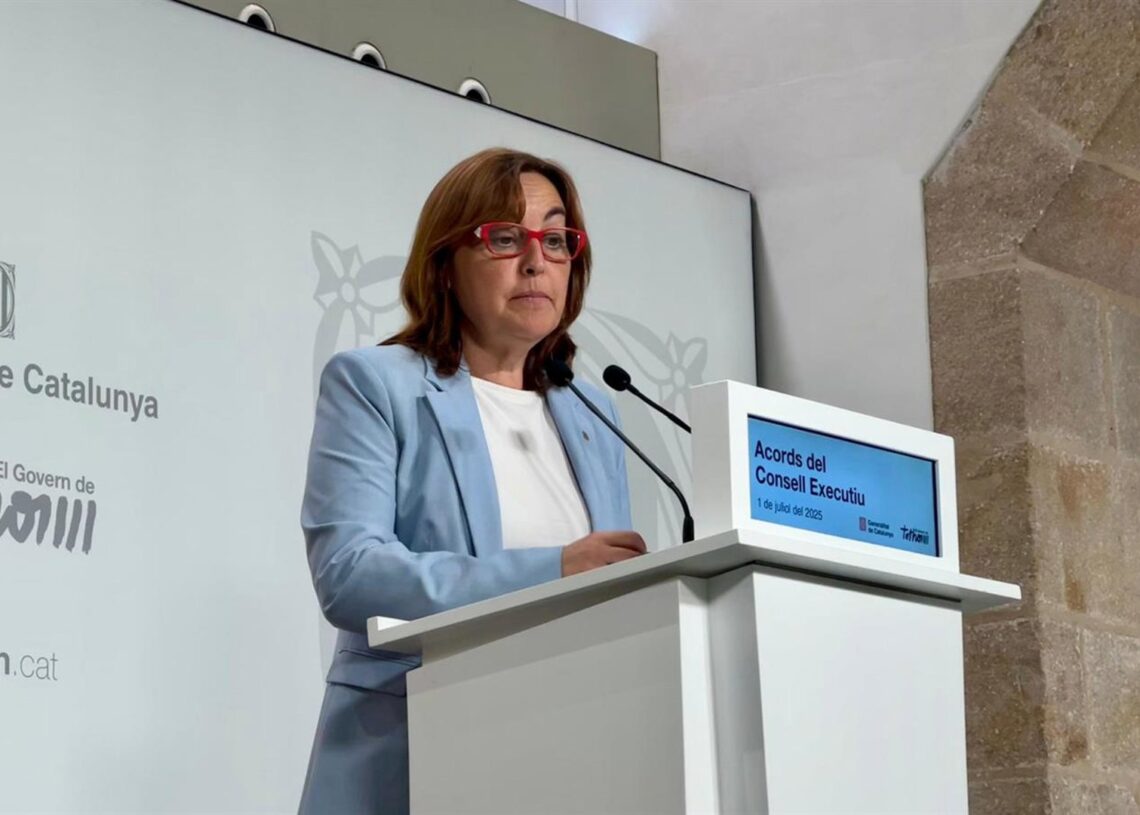 La consellera de Territorio, Vivienda y Transición Ecológica y portavoz de la Generalitat, Sílvia Paneque, en una rueda de prensaEUROPA PRESS