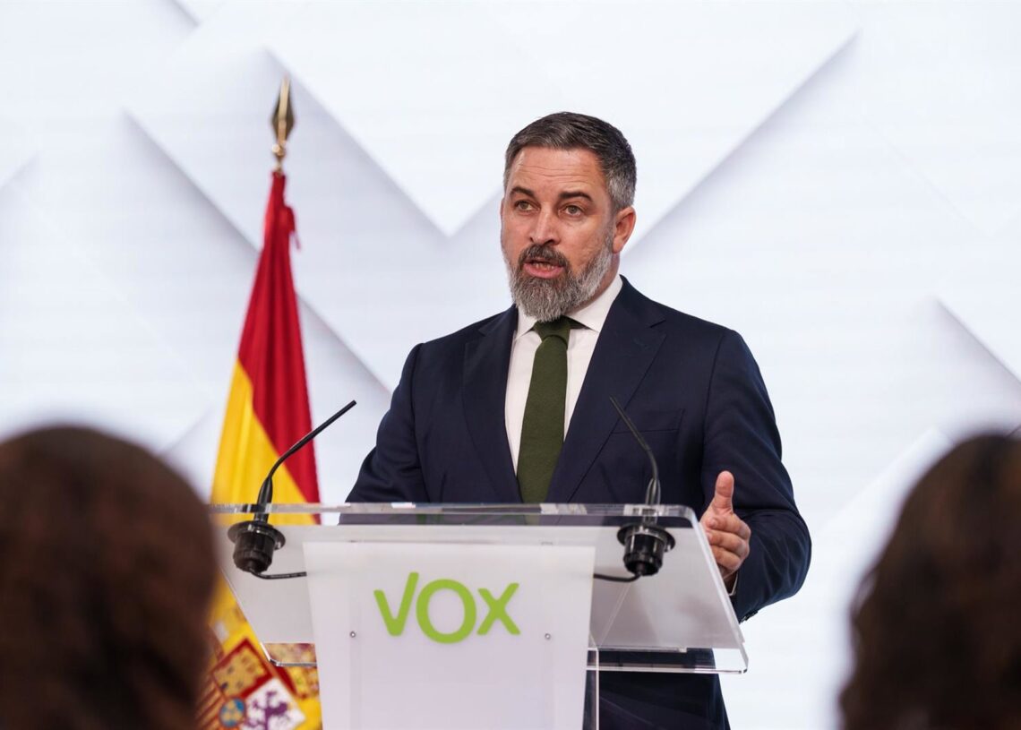 El presidente de Vox, Santiago Abascal, durante una rueda de prensa, en la sede del partido, a 23 de junio de 2025, en Madrid (España). Matias Chiofalo - Europa Press