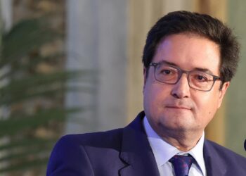El ministro para la Transformación Digital y de la Función Pública y secretario general del PSOE de Madrid, Óscar López, interviene durante un desayuno informativo, en el Real Casino Gran Círculo de Madrid, a 9 de junio de 2025, en Madrid (España). El encMarta Fernández - Europa Press