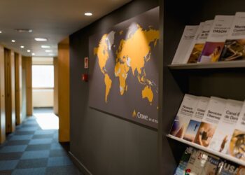 Marinas de España impulsa la profesionalización y el desarrollo jurídico tributario del sectorCROWE