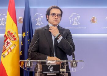 Archivo - El secretario general de Vox en el Congreso, José María Figaredo, durante la rueda de prensa posterior a la junta de portavoces, en el Congreso de los Diputados, a 7 de noviembre de 2024, en Madrid (España).Ricardo Rubio - Europa Press - Archivo