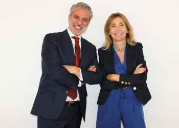 De izda a dcha: Juan Ignacio Olmos, counsel del área Legal Laboral de BDO Abogados, y Montse Rodríguez, socia y directora nacional del área Legal Laboral de BDO AbogadosBDO ABOGADOS