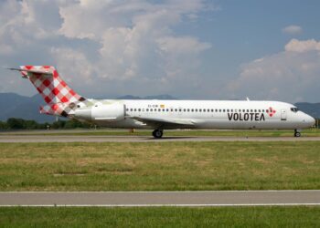 Archivo - Imagen de archivo de un avión de Volotea en el aeropuerto de Bérgamo.Europa Press/Contacto/Fabrizio Gandolfo - Archivo
