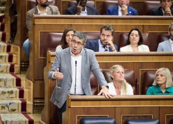 El portavoz del PSOE en el Congreso, Patxi López, durante el pleno extraordinario en el Congreso de los diputados, a 8 de julio de 2025, en Madrid (España). Jesús Hellín - Europa Press