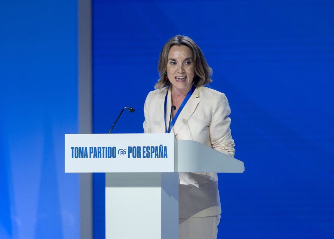 La vicesecretaria de Regeneración del PP, Cuca Gamarra, interviene durante el XXI Congreso Nacional del Partido Popular, a 4 de julio de 2025, en Madrid (España).Alberto Ortega - Europa Press