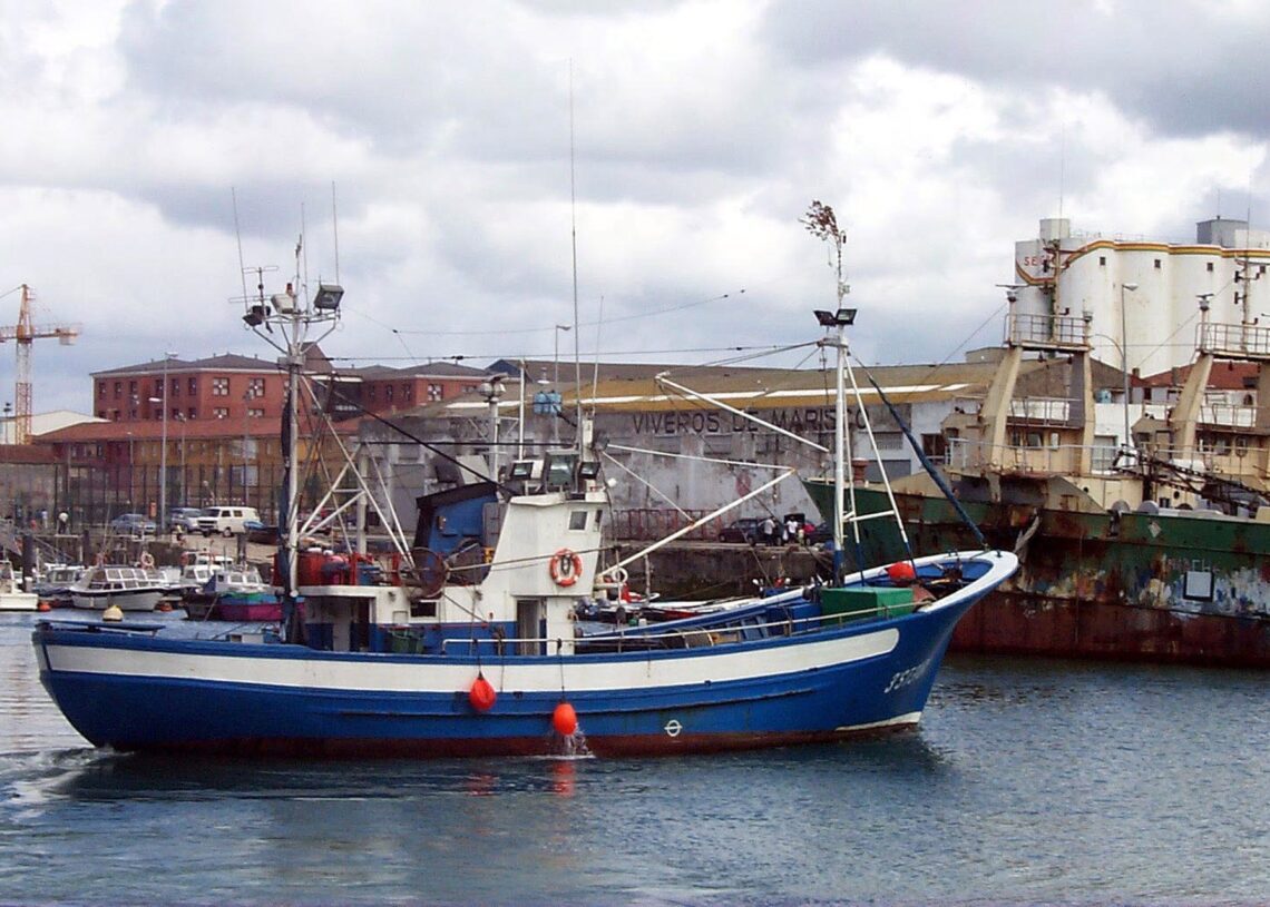 Archivo - Barco pesquero en CantabriaGOBIERNO DE CANTABRIA - Archivo