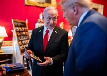El primer ministro israelí, Benjamin Netanyahu, junto al presidente de EEUU, Donald Trump   Europa Press/Contacto/White House