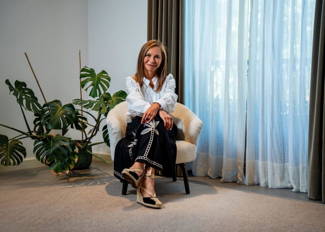 Paloma Pérez BravoLUCAS FOX