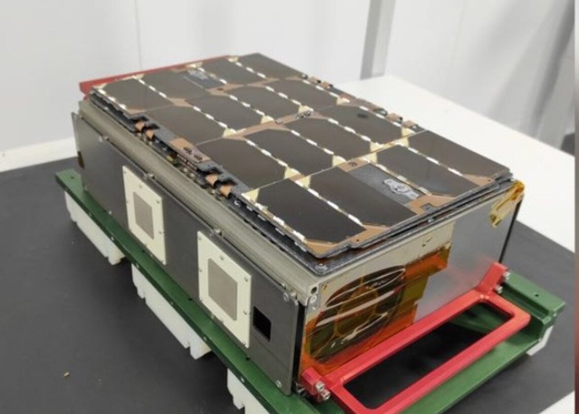Aparato fabricado por Aistech Space.AISTECH SPACE
