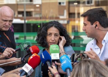 Patricia Ramírez, madre de Gabriel Cruz, atiende a los medios a la salida del Juzgado de Instrucción número 1 de Almería, tras declarar como perjudicada en la causa por supuestas amenazas desde prisión de Ana Julia Quezada.MARIAN LEON - EUROPA PRESS