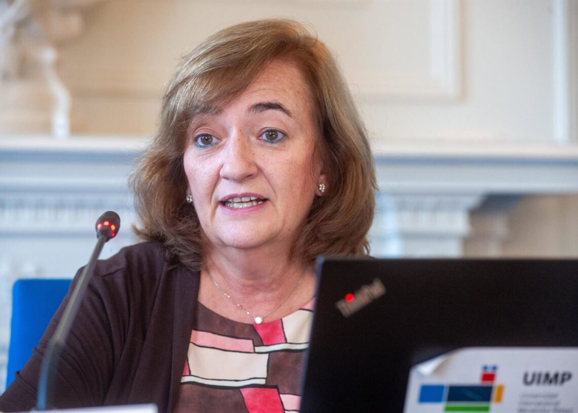 La presidenta de la Airef, Cristina Herrero, durante el XLII seminario de economía de la APIE y la UIMP, el 24 de junio de 2025.APIE