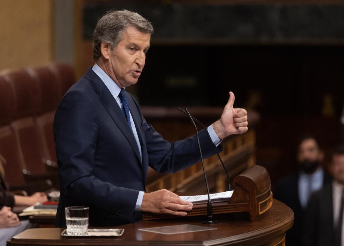 El presidente del PP, Alberto Núñez Feijóo, interviene durante un pleno extraordinario, en el Congreso de los Diputados, a 9 de julio de 2025, en Madrid (España). Eduardo Parra - Europa Press