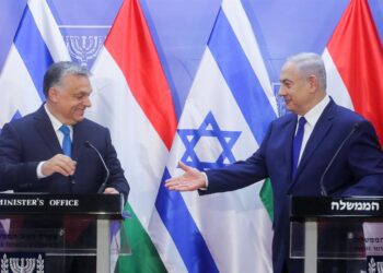 Archivo - Imagen de archivo del primer ministro de Hungría, Viktor Orban, y su homólogo israelí, Benjamin NetanyahuEuropa Press/Contacto/Marc Israel .Sellem/Jinipix