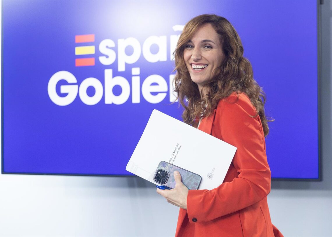 Archivo - Imagen de archivo de la ministra de Sanidad, Mónica García, tras una rueda de prensa posterior a la reunión del Consejo de Ministros.Eduardo Parra - Europa Press - Archivo