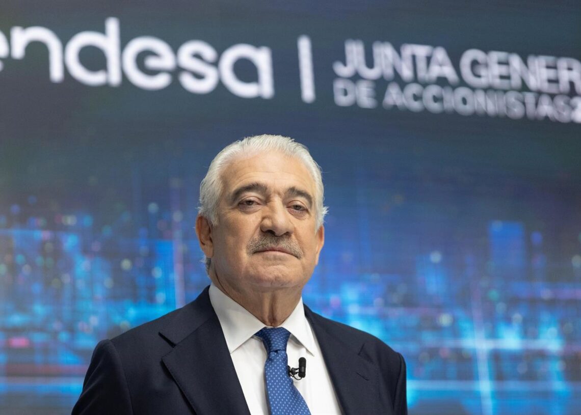 Archivo - El consejero delegado de Endesa y vicepresidente de la Fundación Endesa, José Bogas, durante la Junta General de Accionistas de Endesa, en su sede social, a 23 de abril de 2024, en Madrid (España). Endesa ha propuesto elevar su número de consejeEduardo Parra - Europa Press - Archivo