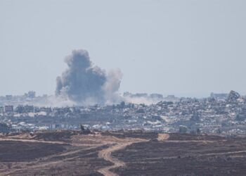 Archivo - Ataque israelí en la Franja de GazaEuropa Press/Contacto/Saeed Qaq - Archivo
