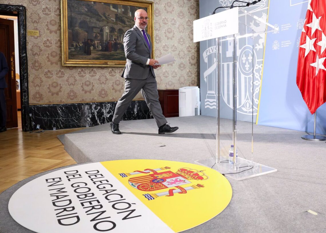 El delegado del Gobierno en la Comunidad de Madrid, Francisco Martín, durante una rueda de prensa, en la Delegación del Gobierno en Madrid, a 30 de julio de 2025, en Madrid (España).Marta Fernández - Europa Press