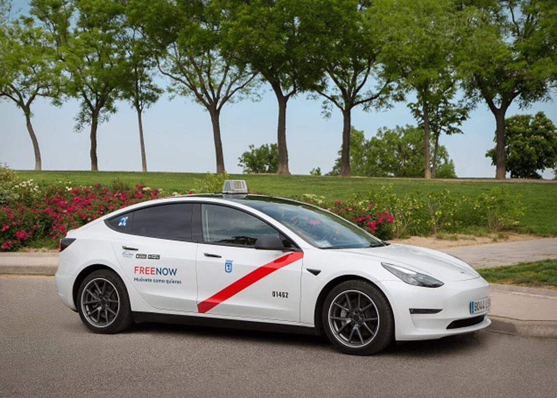 Archivo - Tesla Free NowFREE NOW - Archivo