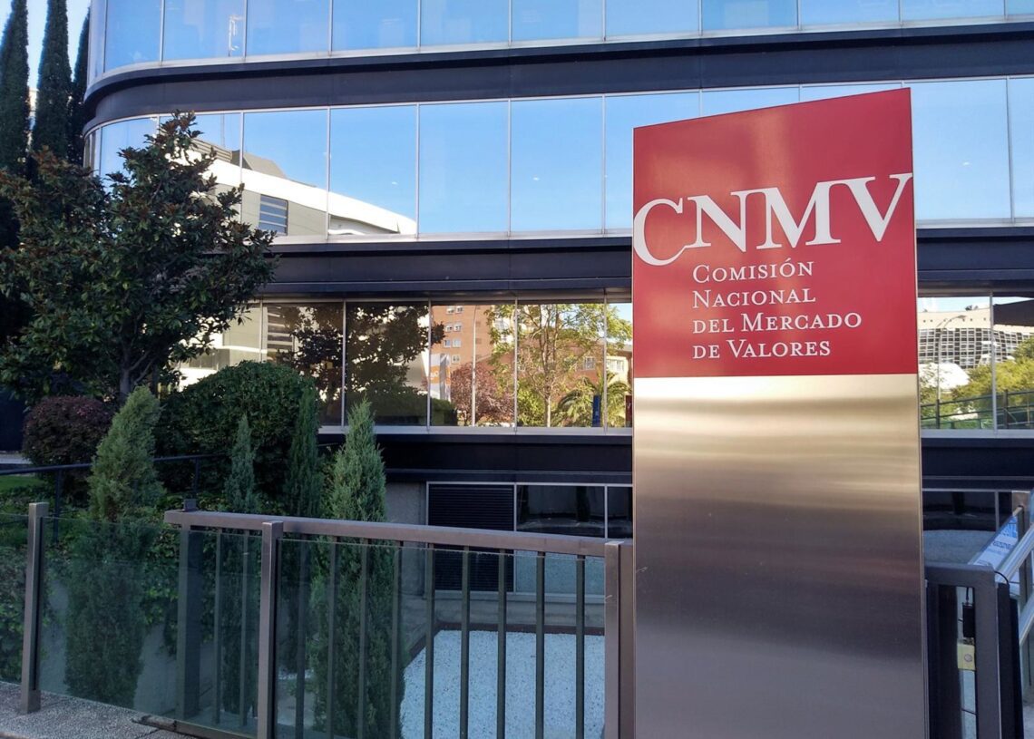 Archivo - Edificio sede de la Comisión Nacional del Mercado de Valores (CNMV) en Madrid. Logo CNMVEUROPA PRESS - Archivo
