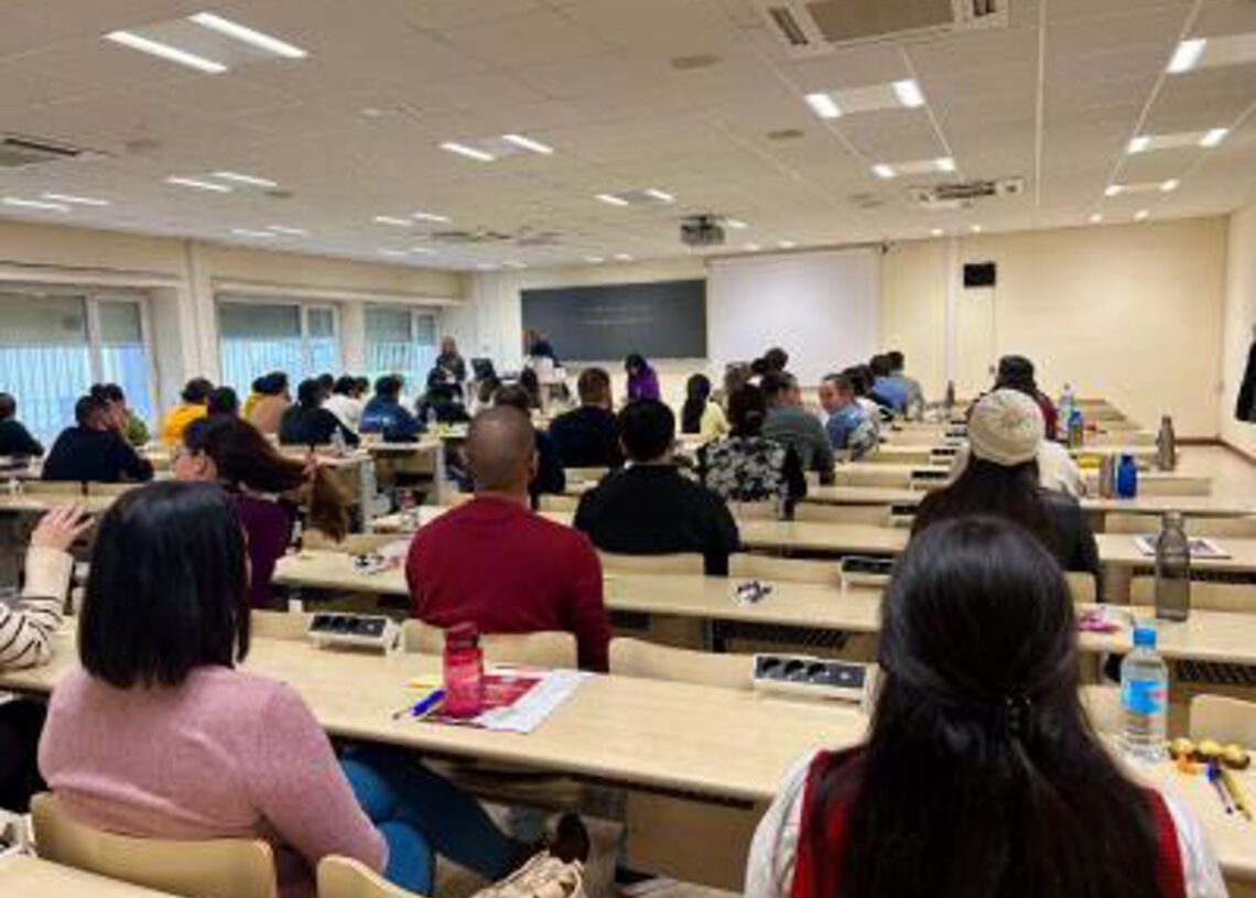 Archivo - Examen MIRMINISTERIO DE SANIDAD - Archivo