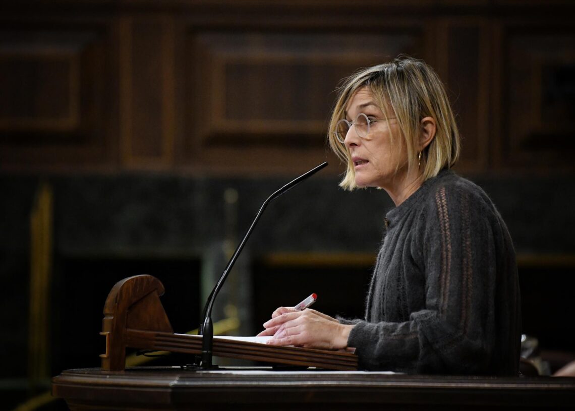 Archivo - La diputada del PNV Idoia Sagastizabal, durante una sesión plenaria en el Congreso de los Diputados, a 17 de diciembre de 2024, en Madrid (España). Fernando Sánchez - Europa Press - Archivo