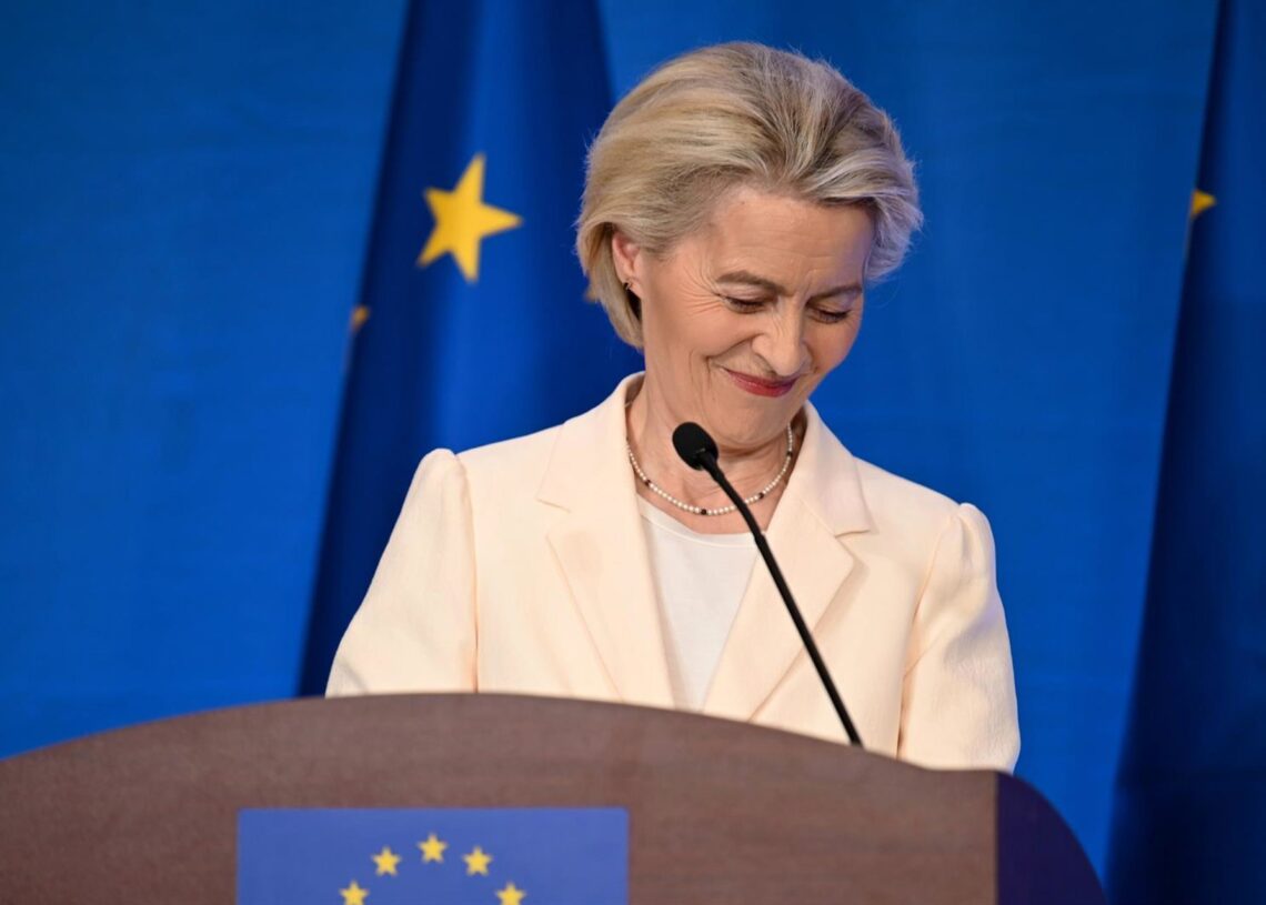24 July 2025, China, Beijing: EU Commission President Ursula von der Leyen speaks to journalists during the 25th EU-China Summit in Beijing, where she and EU Council President Costa met with the Chinese leadership. Photo: Johannes Neudecker/dpaJohannes Neudecker/dpa