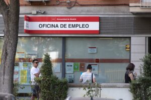 ¿Cambio de ciclo? El paro sube al 10,4% en España pese al récord histórico de ocupados, según la EPA