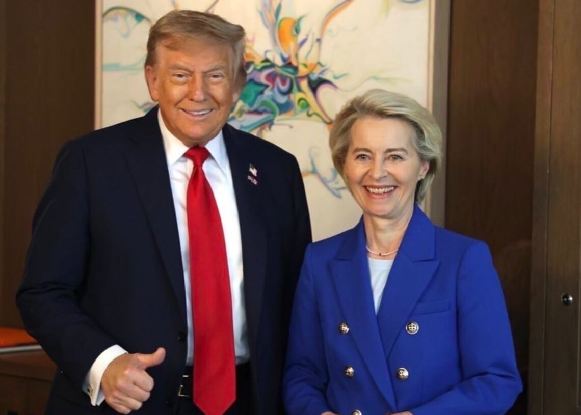 Archivo - Donald Trump y Ursula von der LeyenCOMISIÓN EUROPEA - Archivo