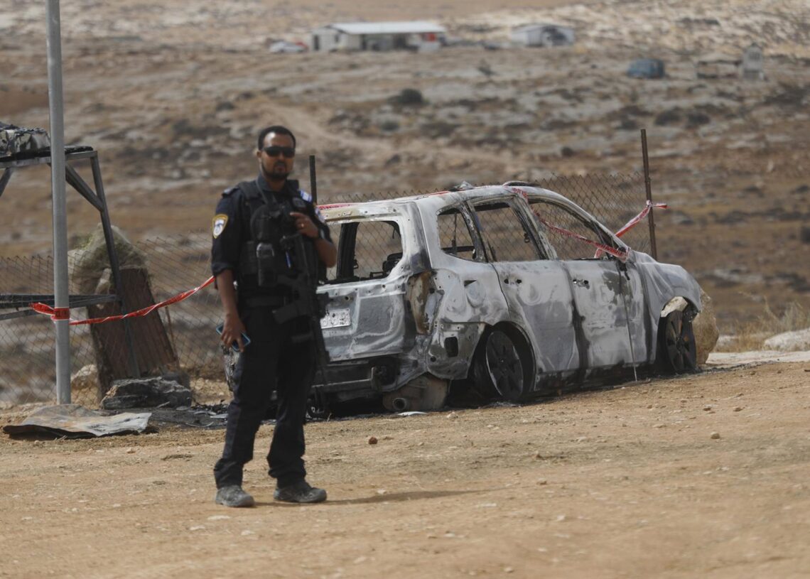 Imagen de archivo de un ataque de colonos israelíes en la localidad palestina de Masafer Yatta, en CisjordaniaEuropa Press/Contacto/Mamoun Wazwaz